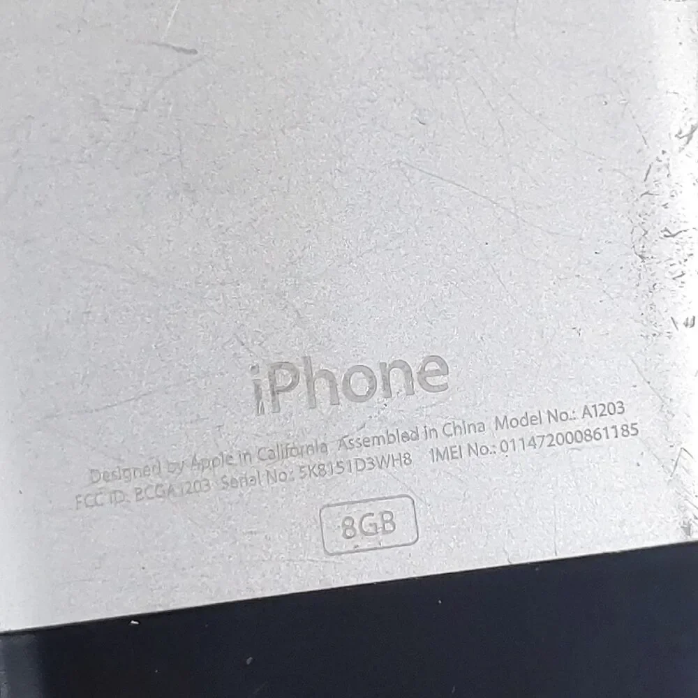 iOS 2.2.1 Apple iPhone 1st Generation - 8GB - Black A1203 (GSM) 2G MA712LL/A